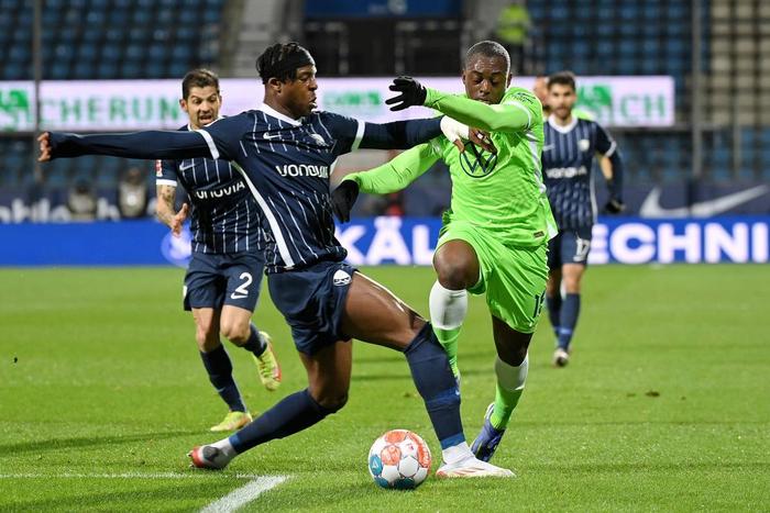 柏林赫塔胜利引领队伍升至积分榜第二位的简单介绍 柏林赫塔胜利引领队伍升至积分榜第二位的简单介绍