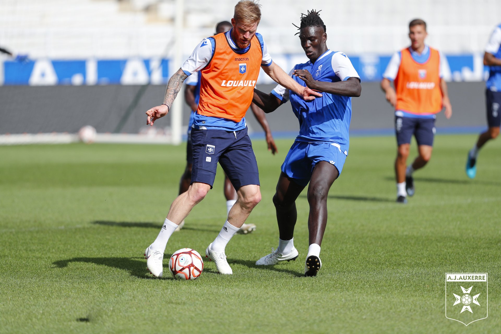 亚眠在客场击败甘冈,迎来一场重要胜利的简单介绍 亚眠在客场击败甘冈,迎来一场重要胜利的简单介绍