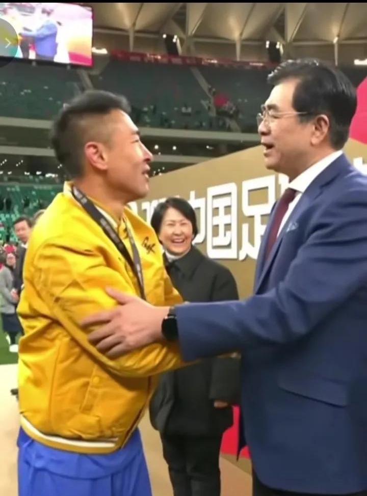 于汉超破门，广州富力完胜对手的简单介绍