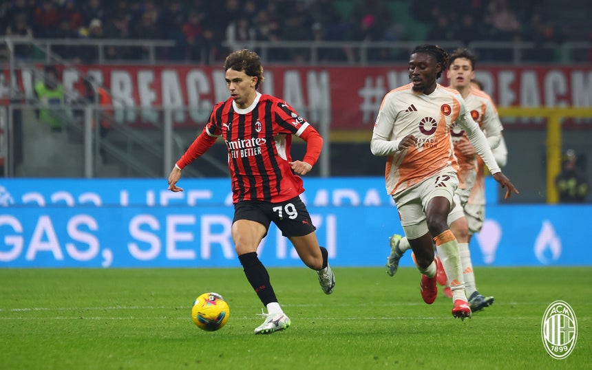 罗马队全力备战国际米兰,期待取得胜利 罗马队全力备战国际米兰,期待取得胜利