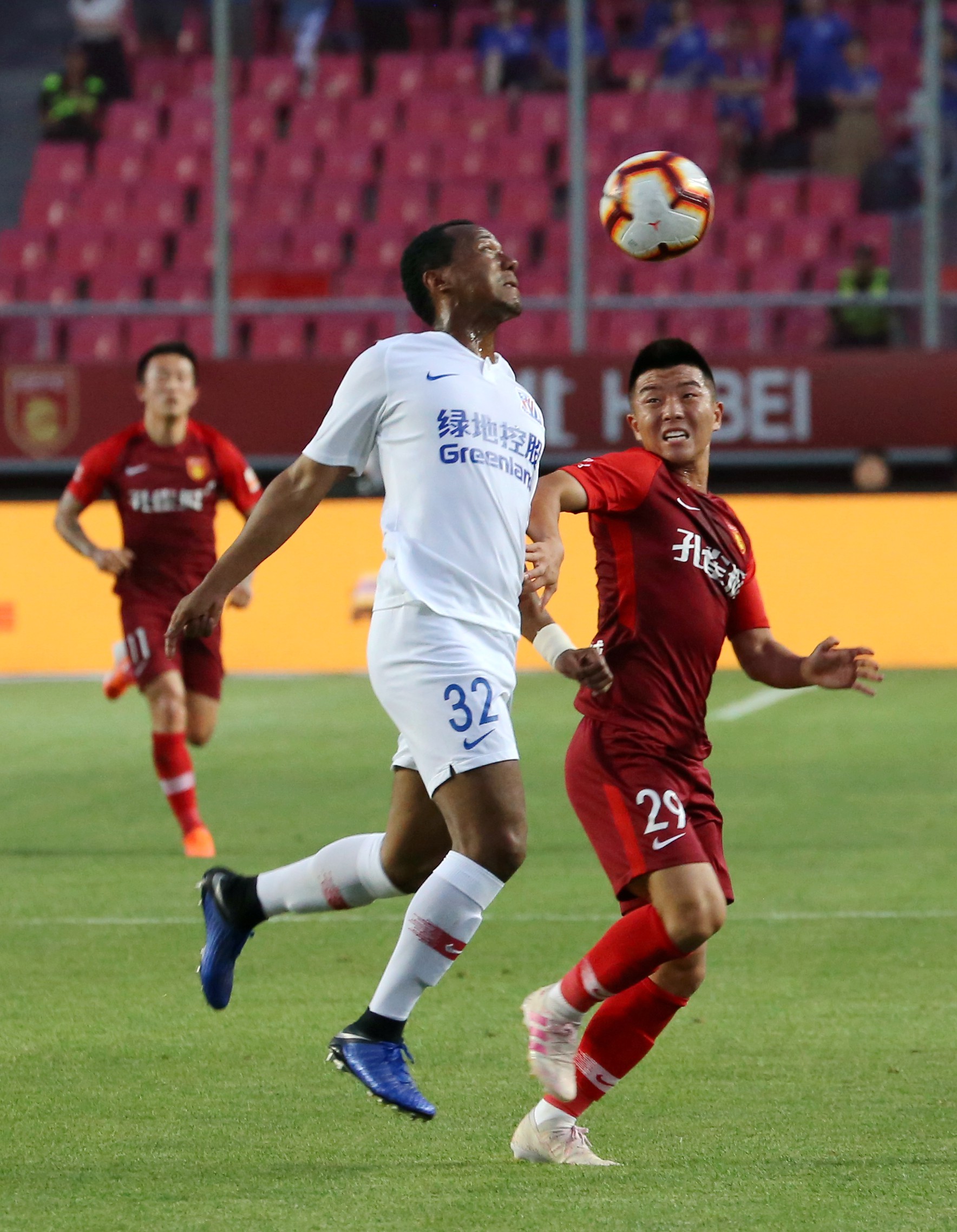 河北华夏幸福年轻球员表现抢眼的简单介绍