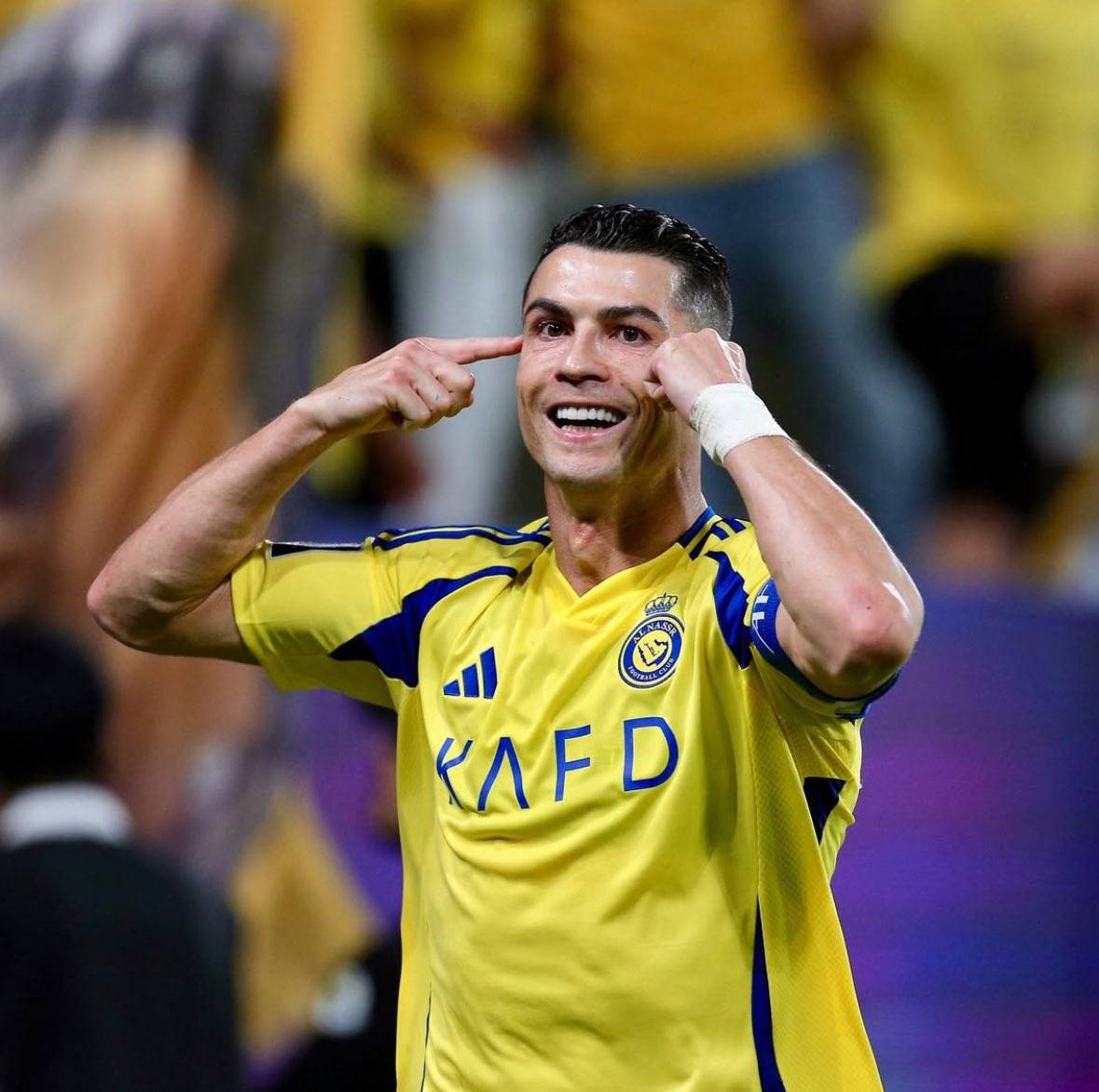 塞维利亚成功逆转并获得关键胜利