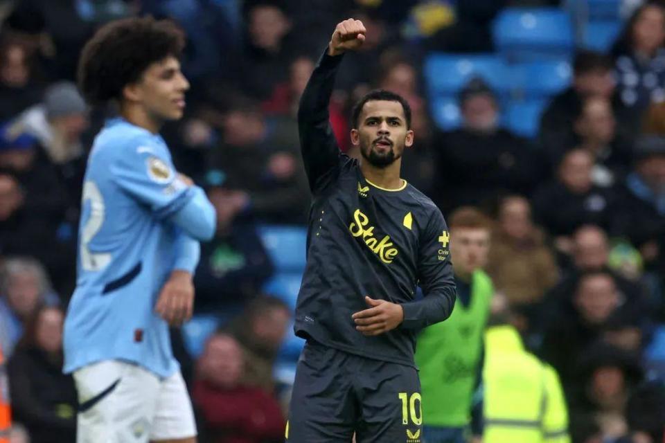 莱斯特城门神连场空门抢断，实力惊人的简单介绍