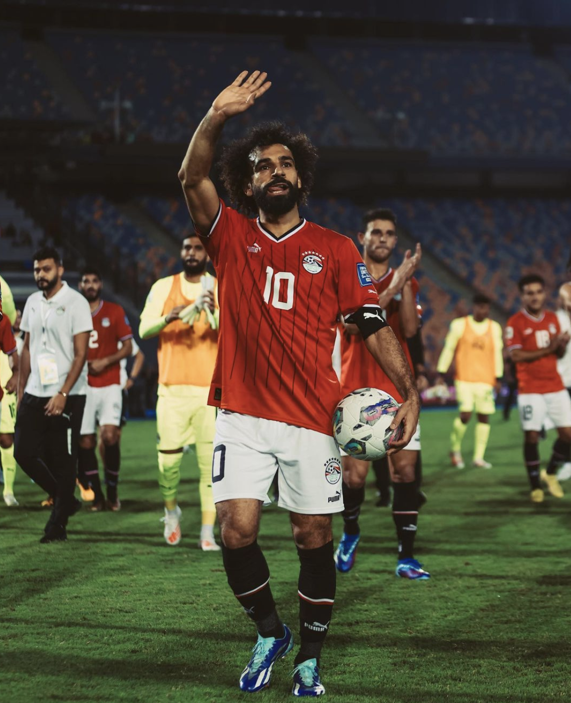 非洲杯次轮赛事落下帷幕，强队晋级斗争激烈的简单介绍