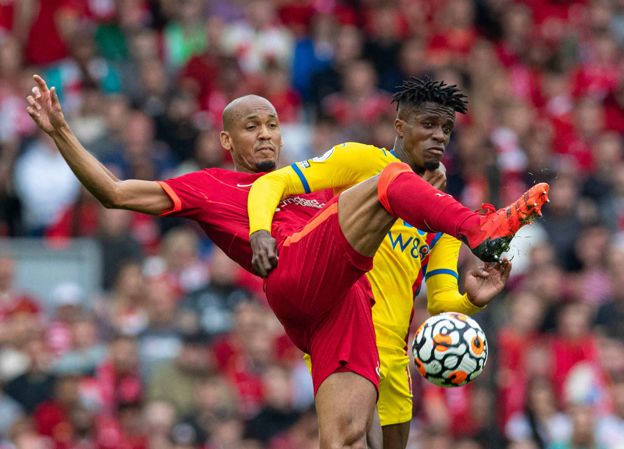 利物浦后卫发挥出色助球队获胜 利物浦后卫发挥出色助球队获胜