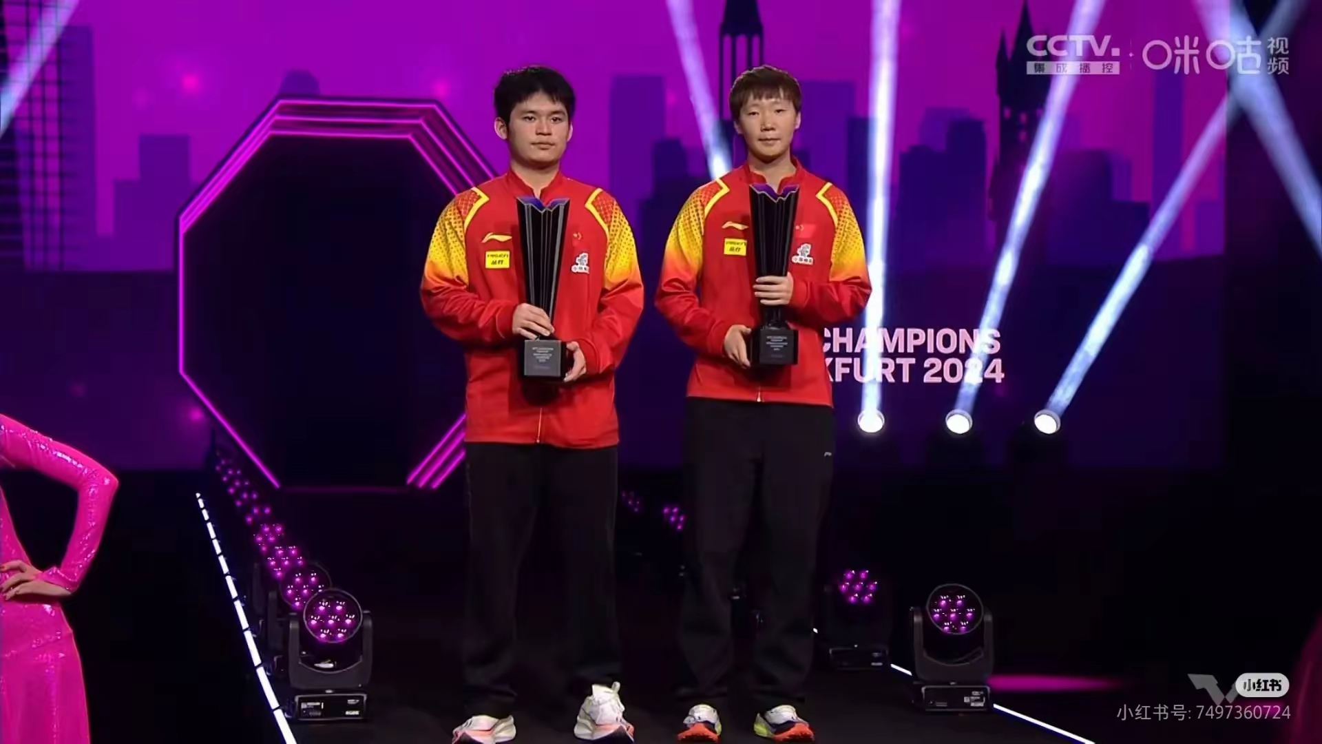 竞技精神：国际选手同台竞技！