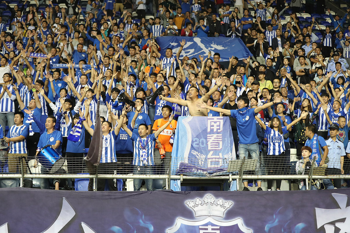 战湖人队当头棒喝，勇士队外席稳定组织量力而为