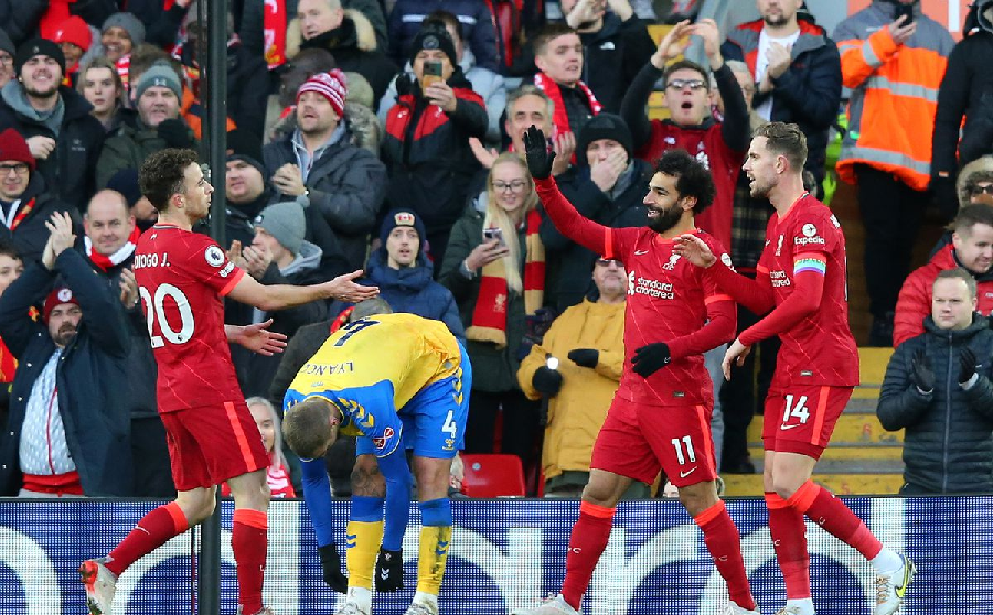 南安普敦主场获胜,逆袭成功 南安普敦主场获胜,逆袭成功