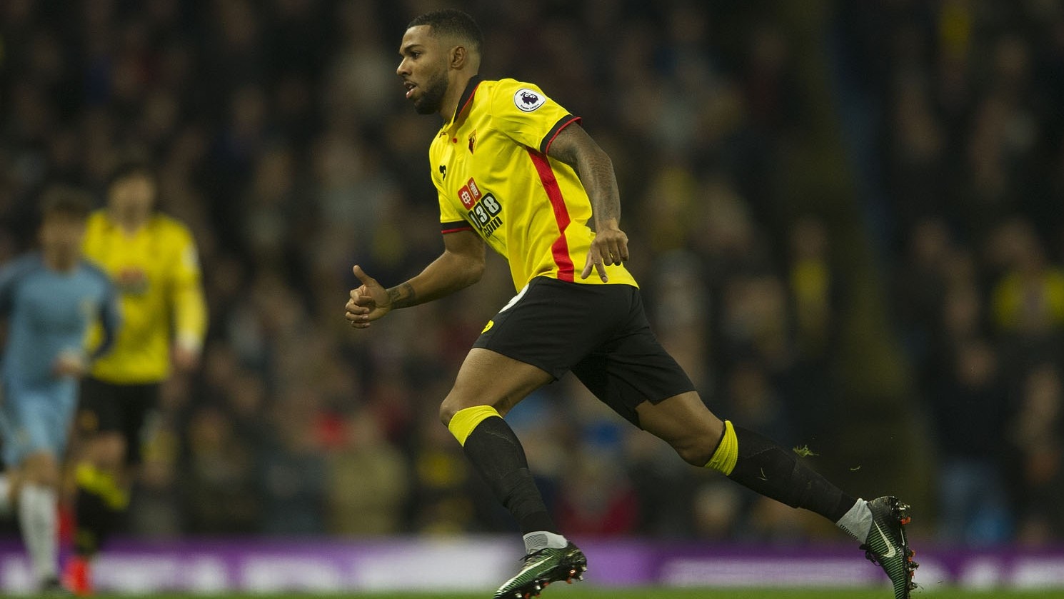 伯明翰城锋线状态火爆备战,期待胜利 伯明翰城锋线状态火爆备战,期待胜利