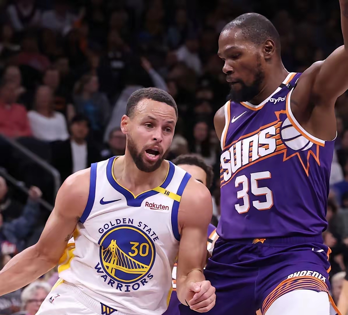 勇士队实力击败快船队，取得三连胜势不可挡