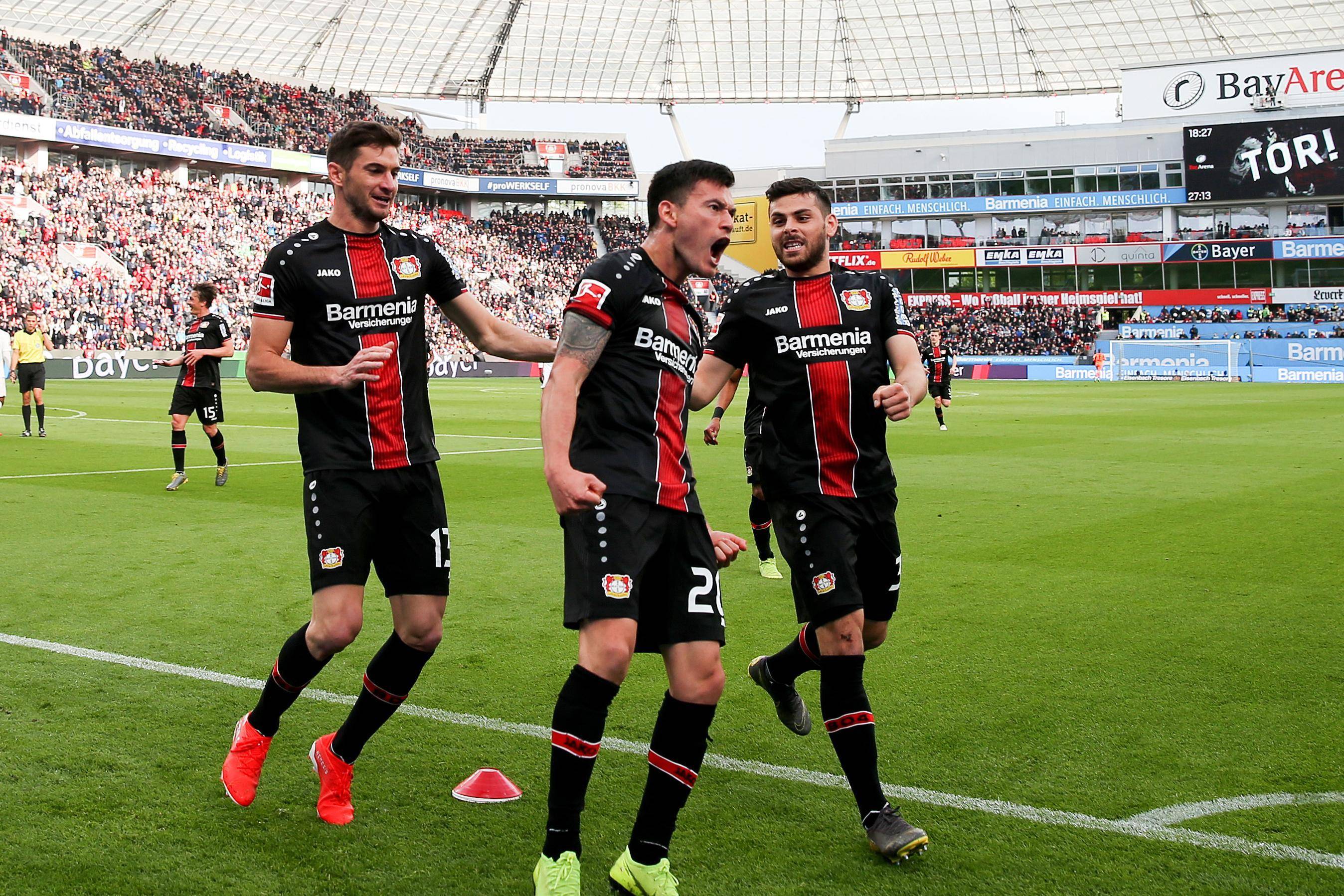 防守合理布局，取得比赛中的优势态势