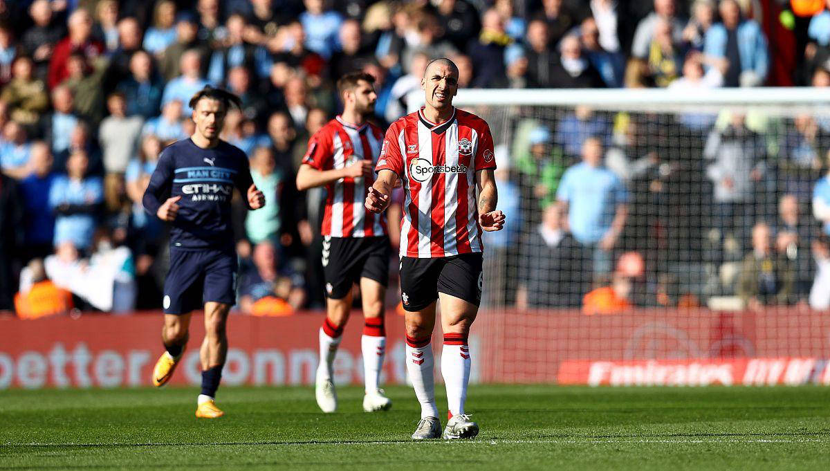 伯恩利主场告捷，英超豪门再度显露脆弱