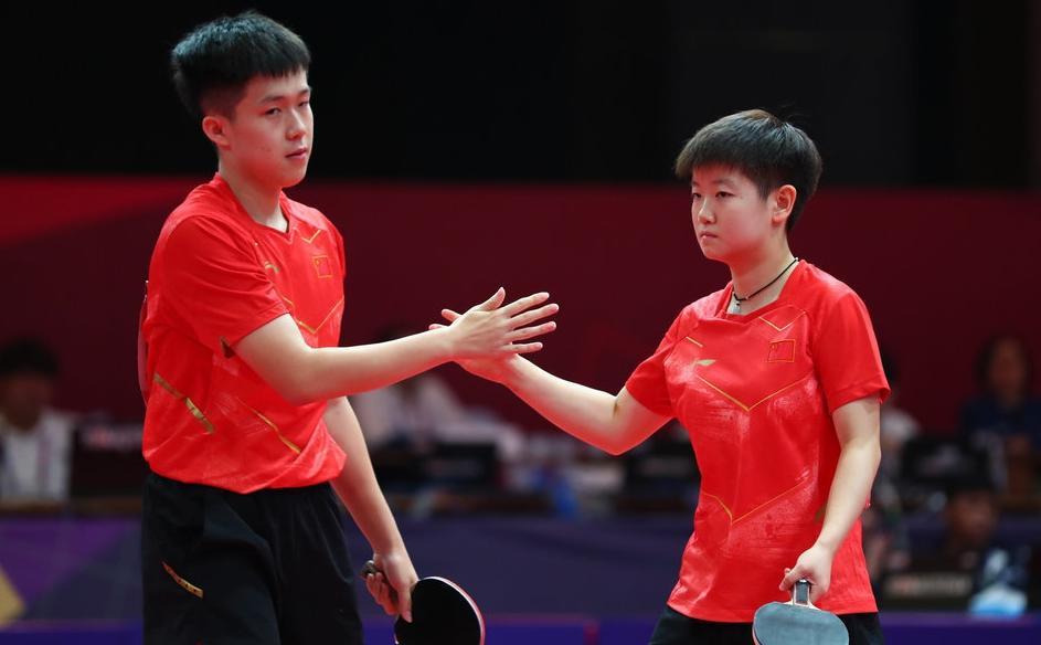 热火队双塔组合威力无穷，携手向前的简单介绍