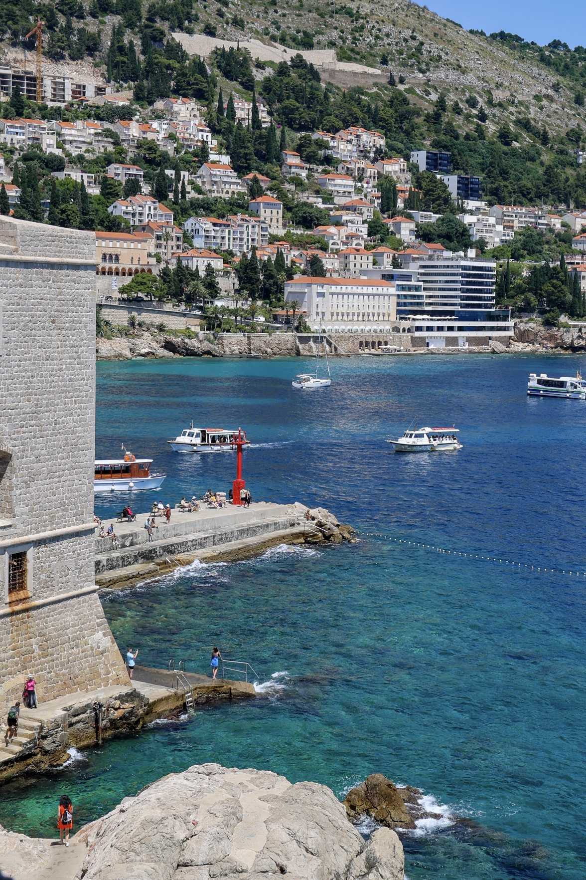 克罗地亚士挑战斯洛文尼亚，备战全力