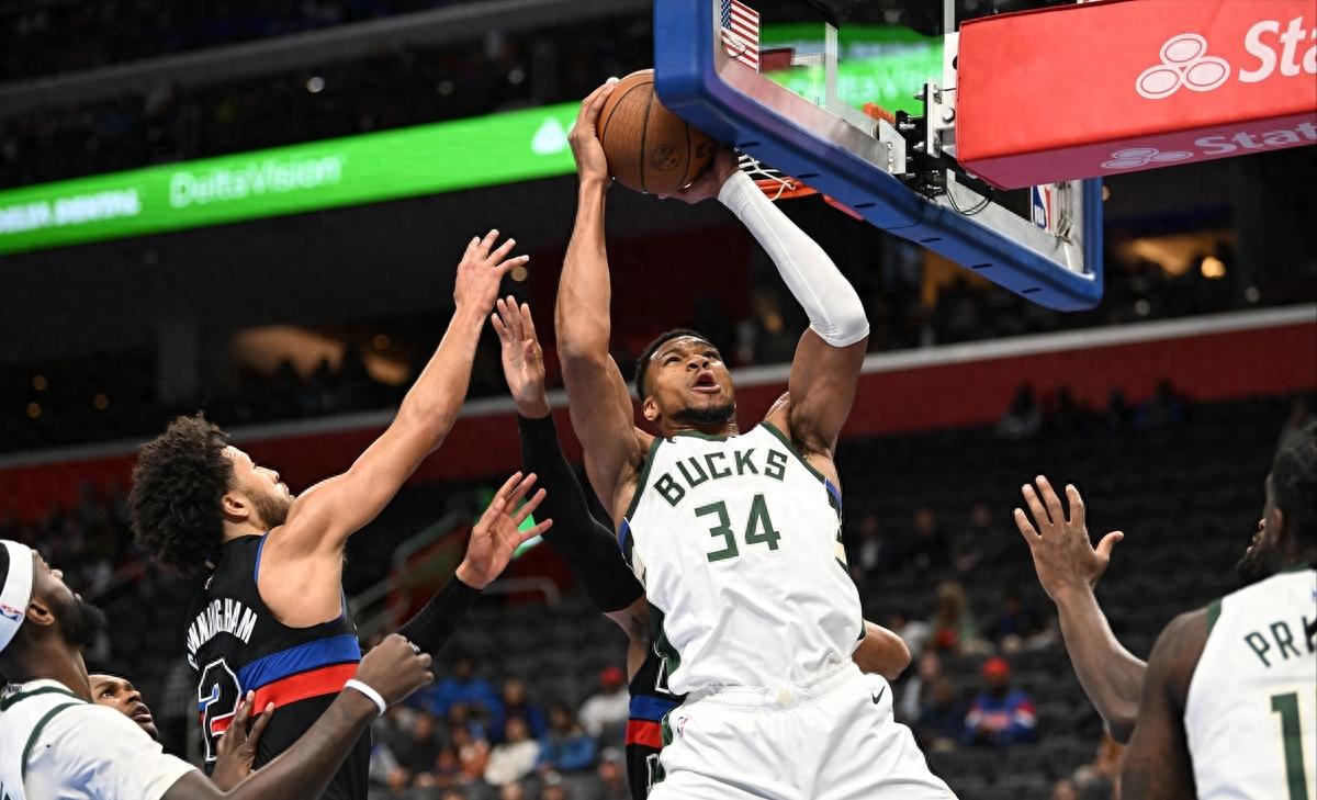 雄鹿豪取连胜,展现全面优势 雄鹿豪取连胜,展现全面优势