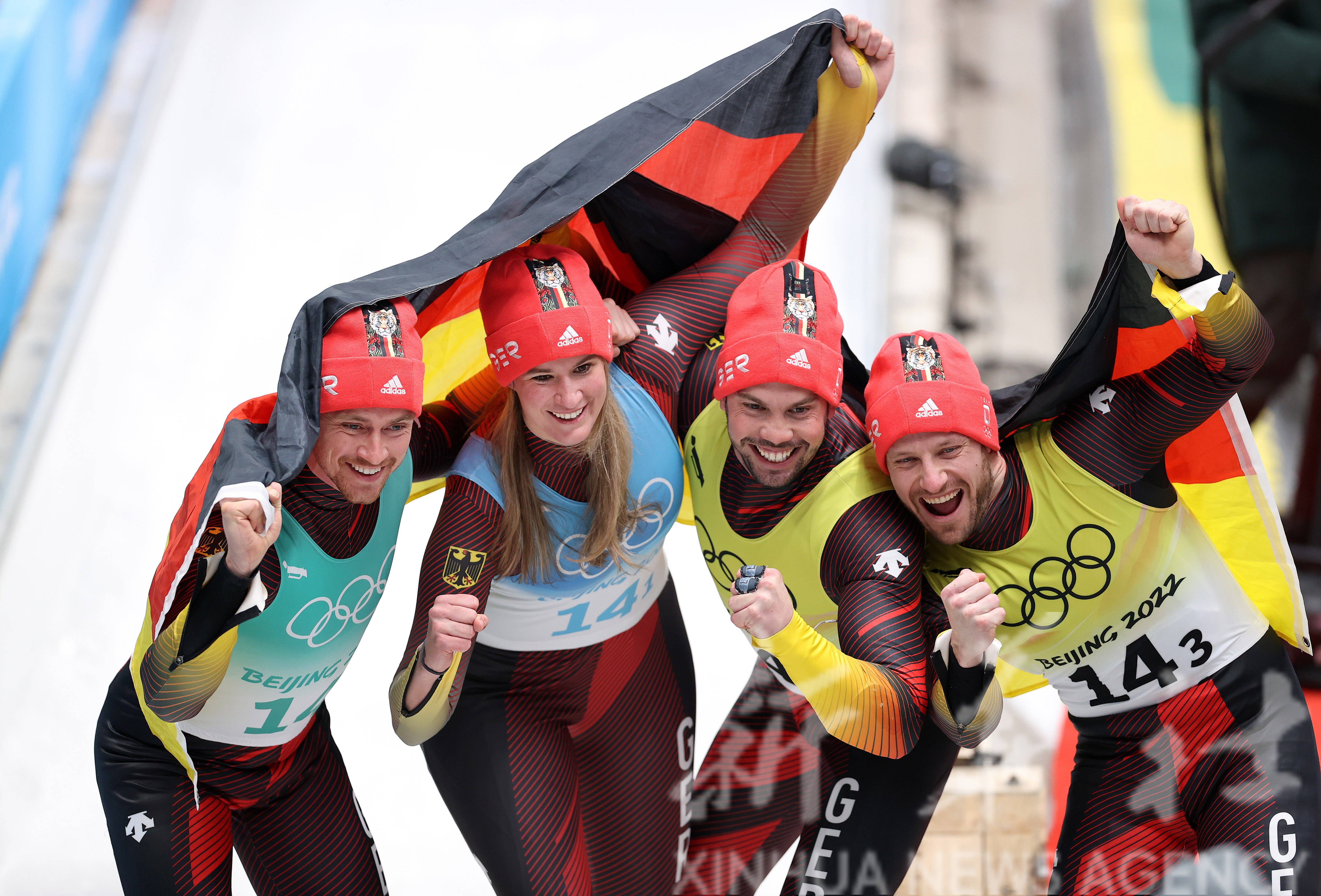 德国队突围夺得水球比赛铜牌 德国队突围夺得水球比赛铜牌