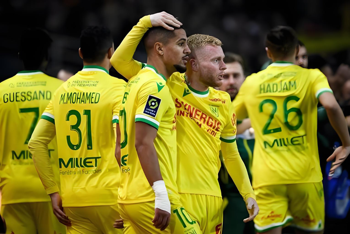 包含南特主场负于圣埃蒂安,降级危机深重的词条 包含南特主场负于圣埃蒂安,降级危机深重的词条