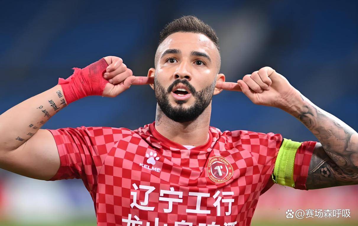 包含里尔队客场大捷，稳坐积分榜榜首的词条