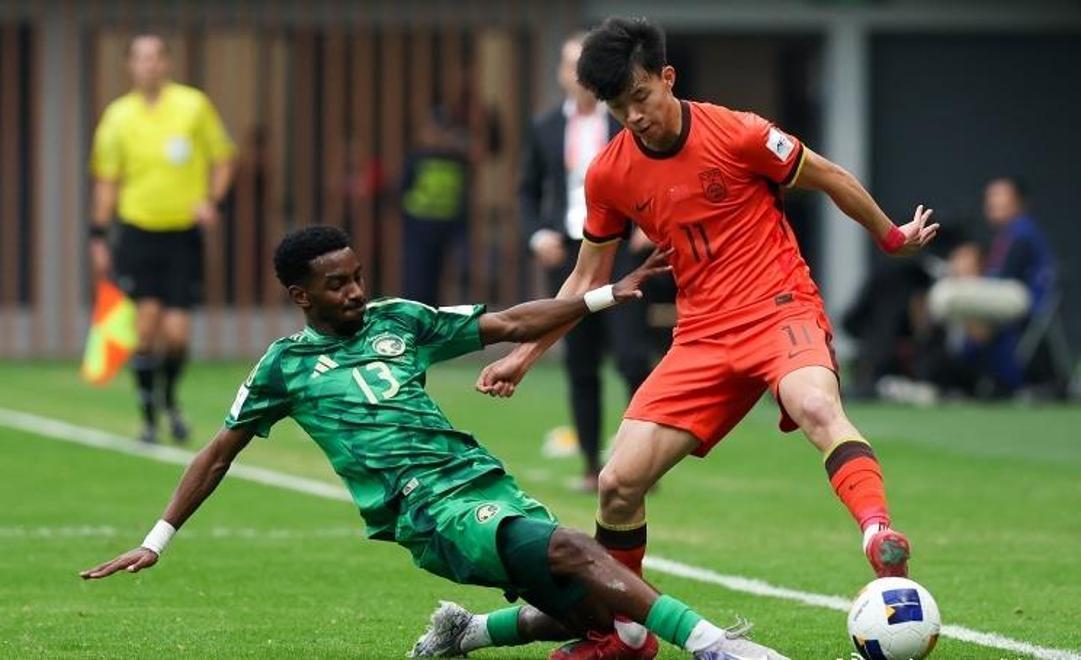 精彩对决!热门球队硬仗取胜