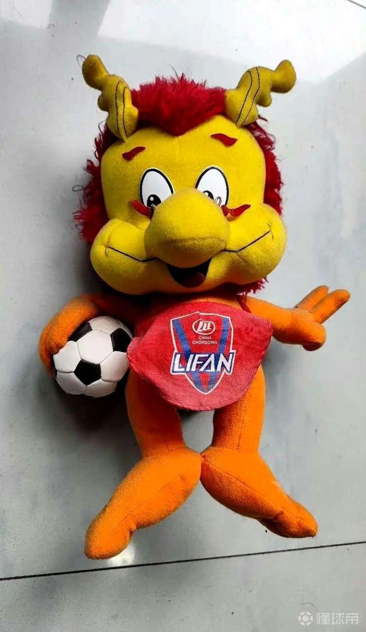 重庆力帆队成功晋级,一路领先 重庆力帆队成功晋级,一路领先