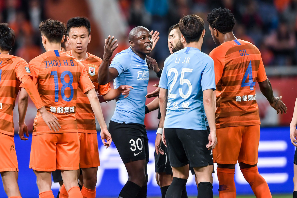 河南队壮告捷，取得对手首败