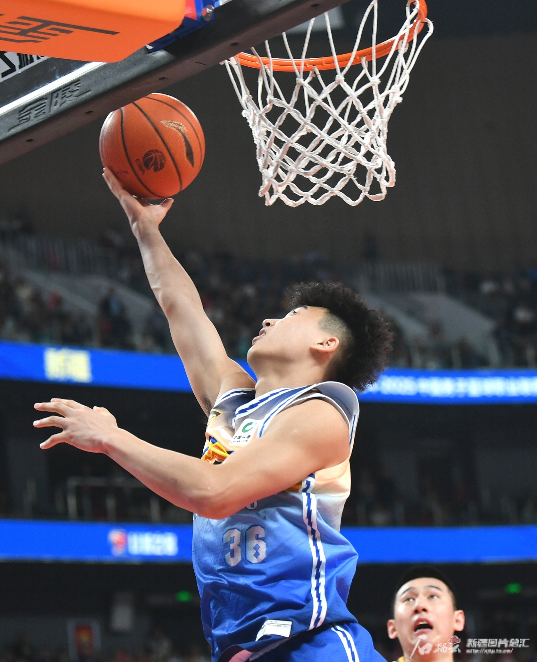 新疆男篮创造佳绩,实力逐渐展现 新疆男篮创造佳绩,实力逐渐展现
