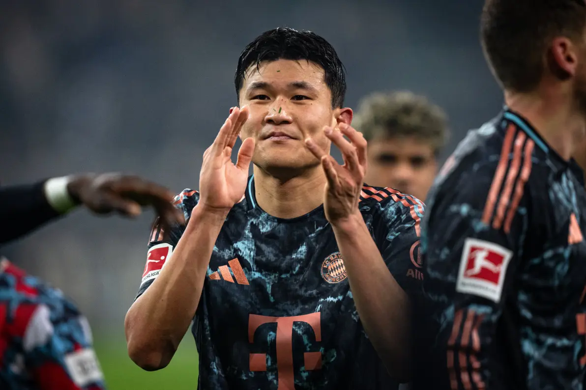 门兴格拉德巴赫迎战摩纳哥胜利难舍难分的简单介绍