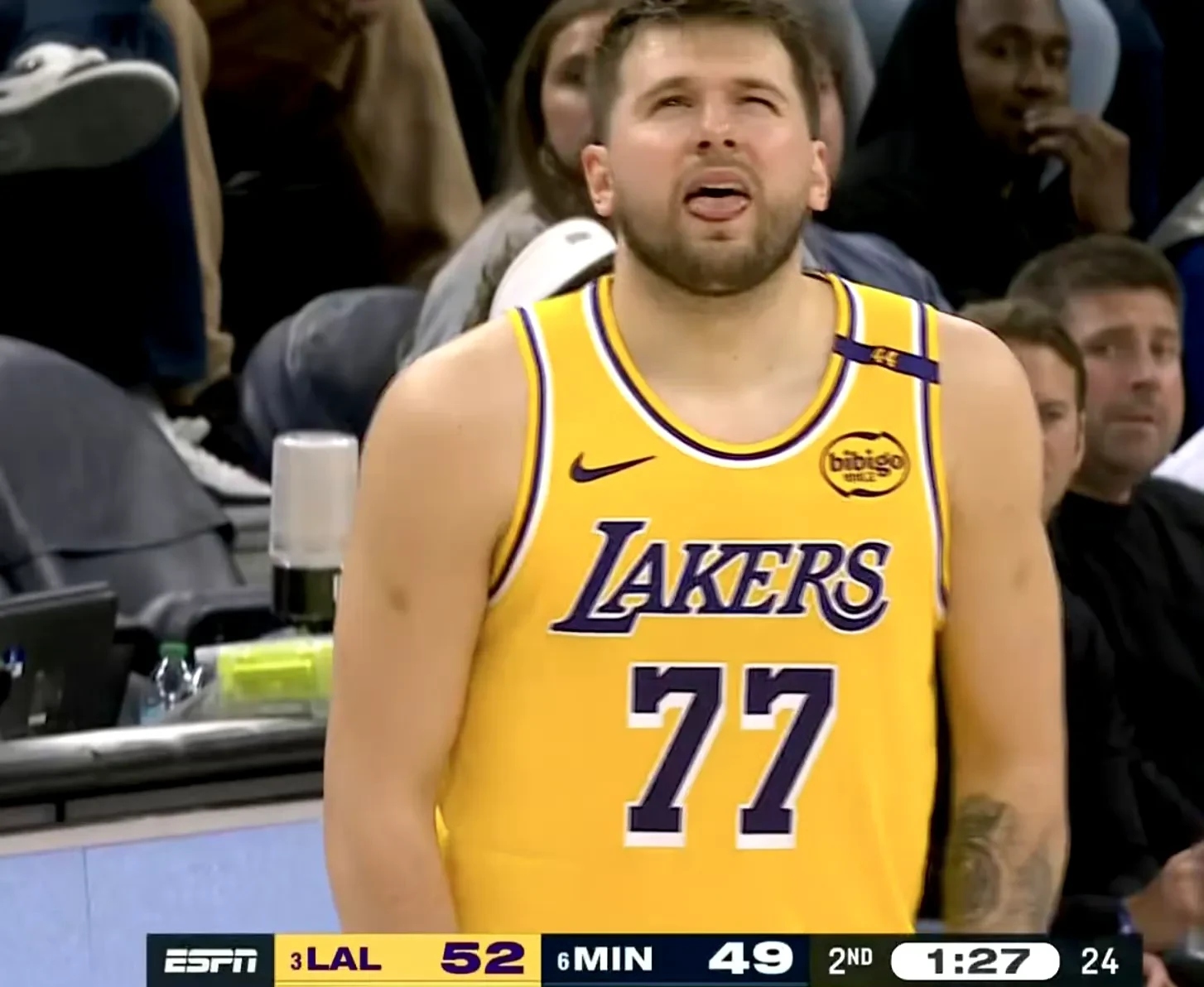 独行侠队主教练被指责战术保守，球队成绩一落千丈