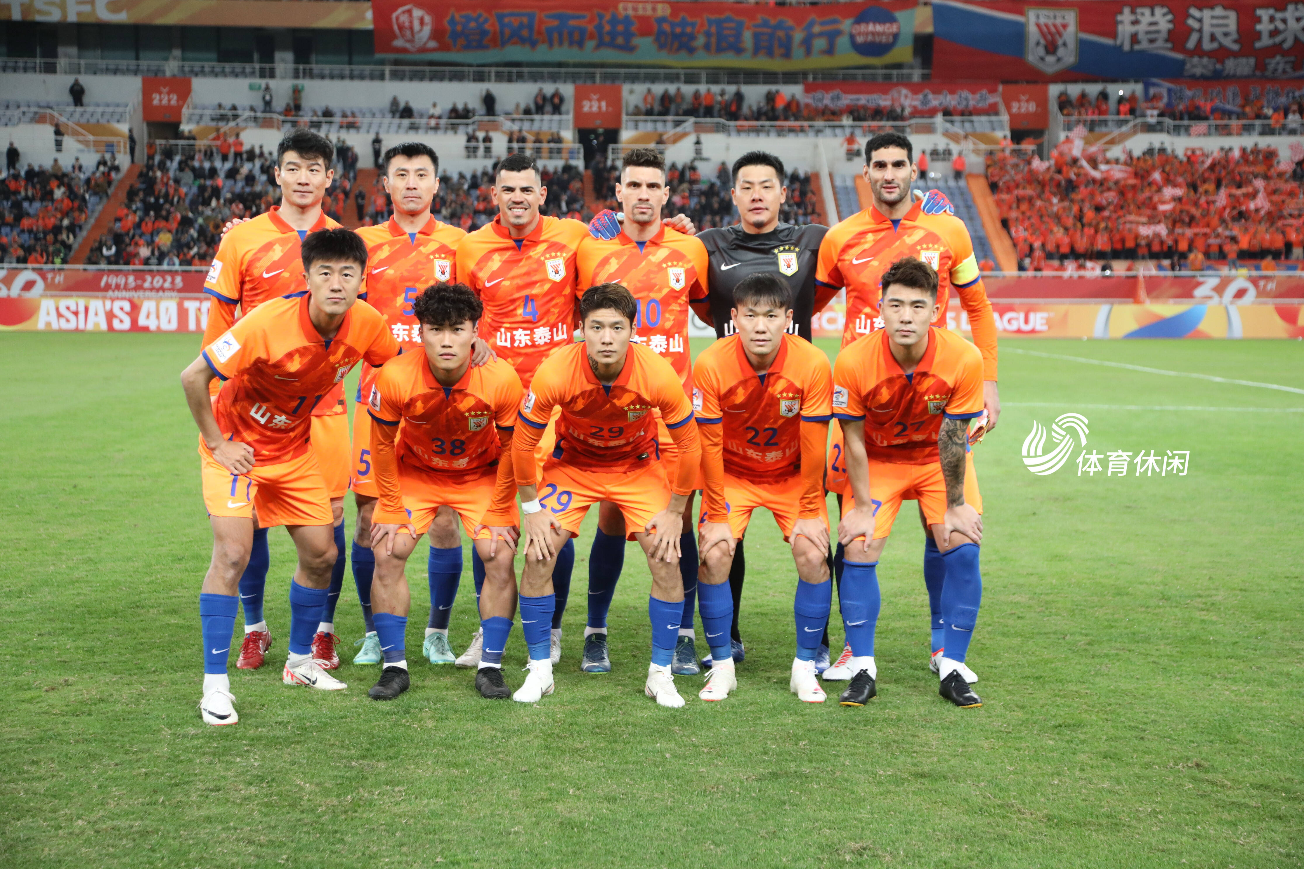 国安后防坚固无比,对手难以找到破门良机 国安后防坚固无比,对手难以找到破门良机