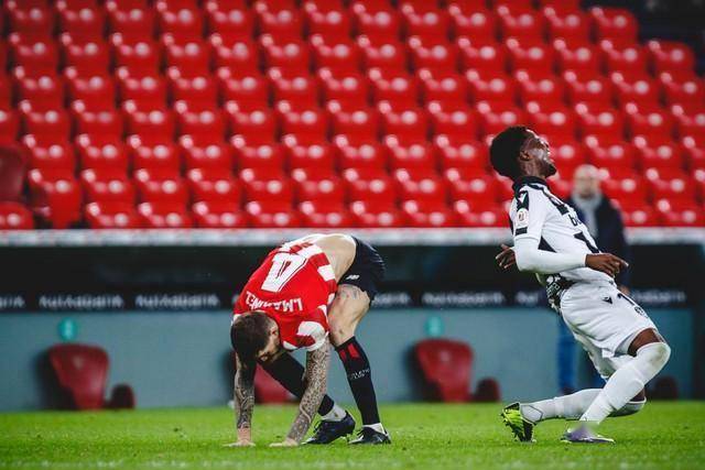 荷甲联赛阿贾克斯队将迎战费耶诺德队