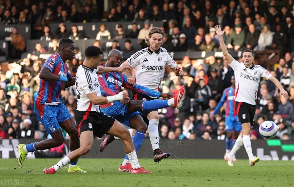 水晶宫客场逆转，终结对手连胜纪录