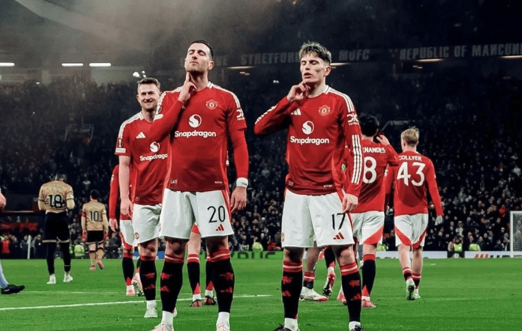 曼联在英超联赛中取得连胜，击败切尔西