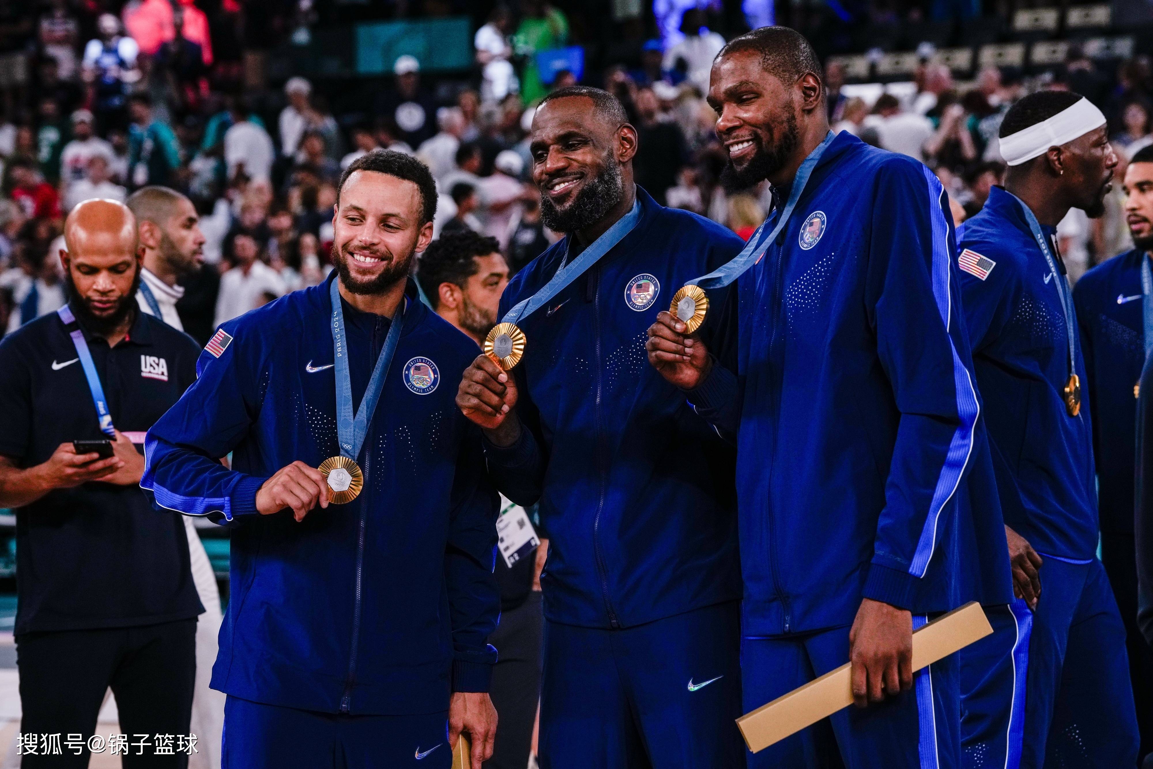 勇士轻取掘金！库里杜兰特合砍60+领先