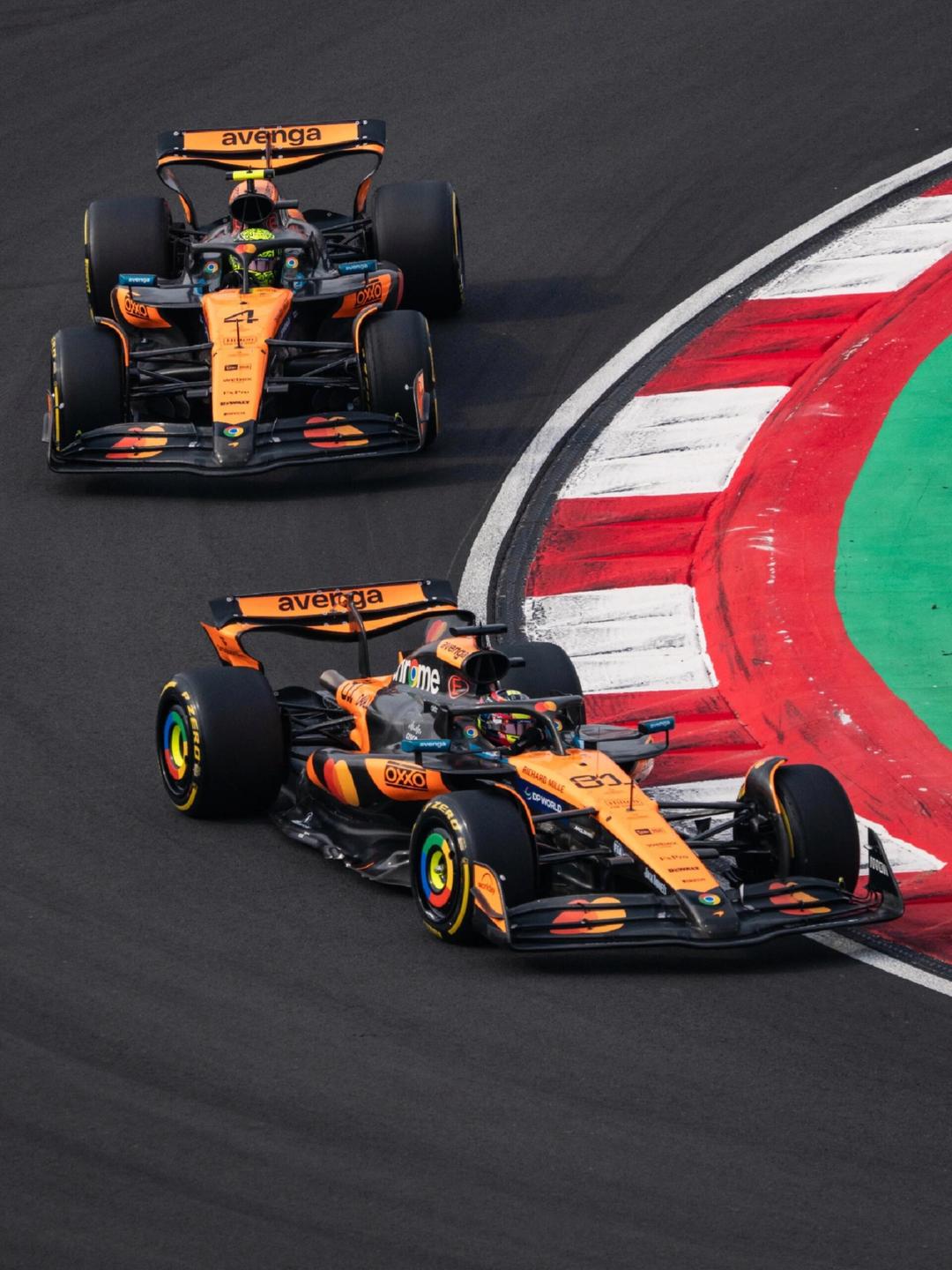 FBsports-包含迈凯伦翻盘哈斯车队，皮亚斯特里统治全场的词条