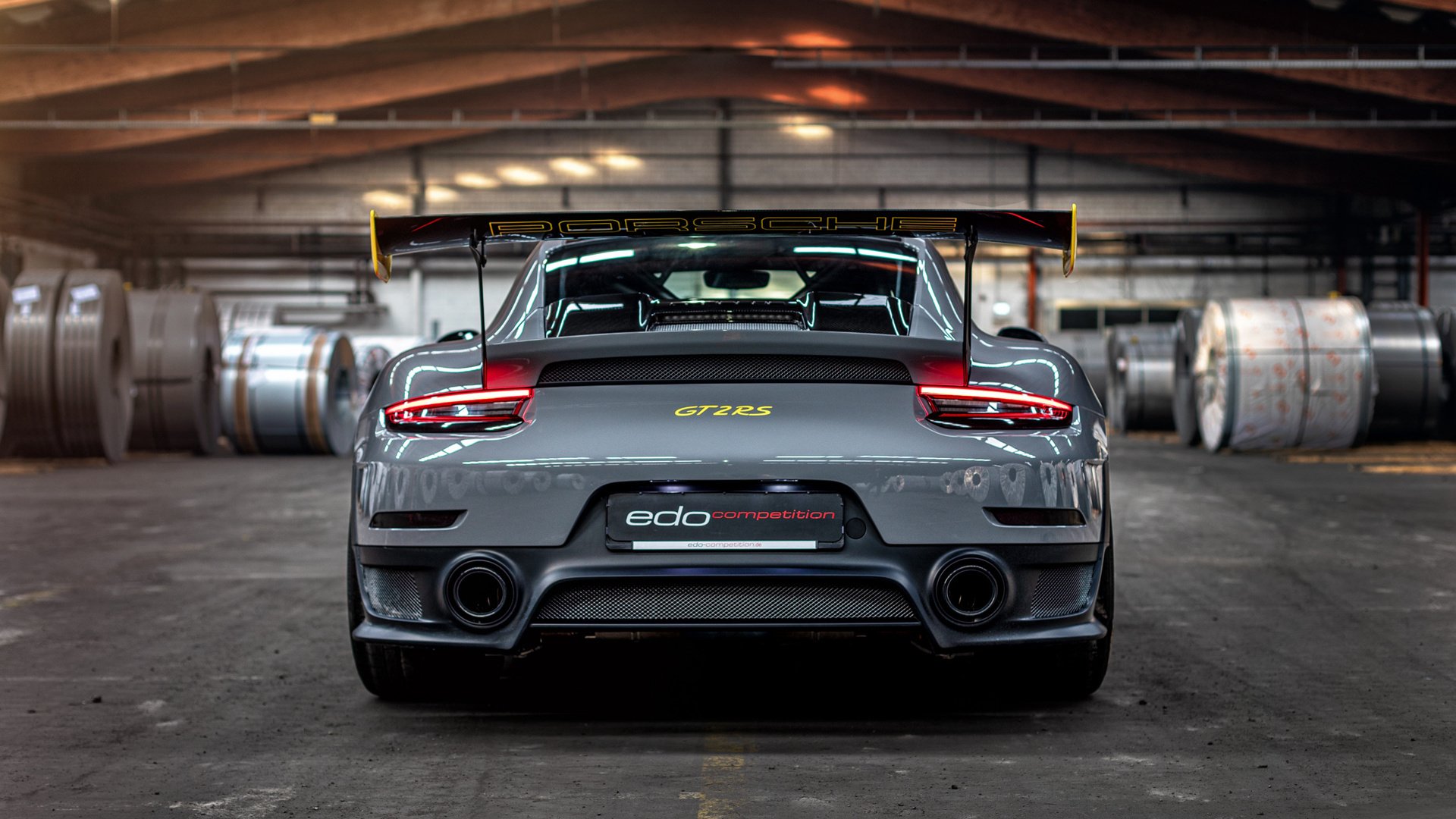 绿茵场与篮球馆的绝杀交响,德甲争冠战与尼克斯压哨奇迹